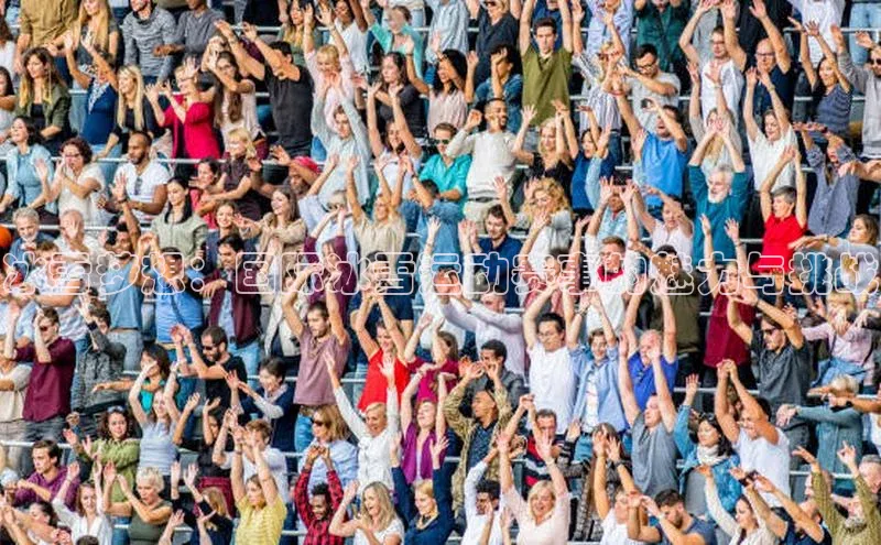 冰雪梦想：国际冰雪运动赛事的魅力与挑战