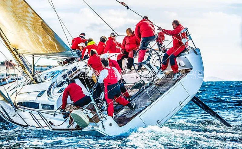 潮流风尚：2023年度最佳体育赛事运动装备趋势分析